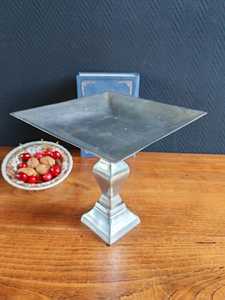 Modern Tabletop Metal <b>Cake</b> Display for Bakery Shops - Product Image 2