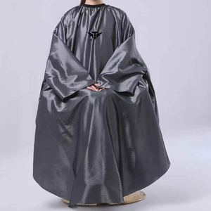 Capes de Salon Personnalisées avec Logo, Plusieurs Couleurs, Haute Qualité, pour Barbiers, Coiffeurs, Maquilleurs, Robes en Tissu pour Clients, Marron - Product Image 2