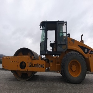 Rouleau compresseur routier à double tambour en gros avec système de pneus renforcés et roulement de moteur de qualité industrielle - Product Image 1