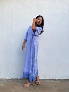 Robe de grossesse et de maternité en kaftan bleu lavande tie-dye, vêtements de détente confortables, vêtements de nuit, taille plus, tenue pour femmes - Product Image 4