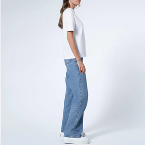 เสื้อยืดคอกลมสีขาวสำหรับผู้หญิง ผ้าฝ้าย 100% ทรงปกติ แขนสั้น สไตล์ลำลอง ใส่ได้ทุกฤดู ระบายอากาศได้ดี ผ้าฟลีซ แห้งเร็ว - Product Image 5