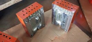 Matrices de moulage par soufflage pour appareils ménagers Bouteilles et bocaux en plastique - Product Image 2