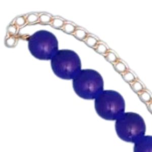 สร้อยคอไข่มุกชุบโรเดียมเกรด AAA สีน้ำเงินทอง ตรา Sigma Gamma Rho รับรองโดย GIA เครื่องประดับสุดหรูสำหรับชมรมพี่น้องชาวกรีก จี้ประดับด้วยลูกปัด - Product Image 4