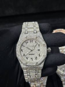 Montre de luxe Hip Hop à mouvement automatique en acier inoxydable avec moissanite VVS1 Bussdown Iced Out pour hommes avec boîte - Product Image 1