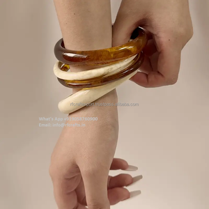 Juego de brazaletes de resina redondos gruesos coloridos hechos a mano de 4 brazaletes de piedra moissanita en forma para fiesta de mujer regalo cristiano Rfcrafts - Product Image 3