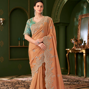 ชุดส่าหรีทรงสวยทันสมัยพร้อมเสื้อปักลายประณีต ชุดอินเดียระดับพรีเมียมสำหรับงานแต่งงาน งานเลี้ยง และงานเทศกาลวัฒนธรรม - Product Image 1