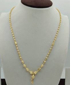 Collier élégant avec pendentif en perles dorées pour femmes, bijoux de mode à longue chaîne, design traditionnel pour mariages et fêtes - Product Image 1