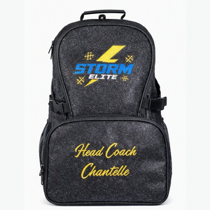 กระเป๋าเป้โพลีเอสเตอร์สีดำวิบวับ Storm Elite ปักโลโก้ด้านหน้า พร้อมชื่อโค้ชแบบกำหนดเอง สำหรับวัยรุ่น ทีมเชียร์ลีดเดอร์ และทีมเต้น - Product Image 1