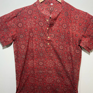 Kurta Premium de Manga Corta para Hombre, 100% Algodón, Color Granate Oscuro, Tacto Suave |   Kurta de Fiesta con Diseño Floral Estampado a Mano - Product Image 1