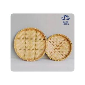 Bandeja de Bambú de Alta Demanda con Acabado Impecable, Material Premium, Ideal para Servir Bebidas y Organizar Objetos Esenciales, Mejora el Estilo - Product Image 1