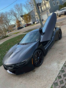 Venta de BMW-I8 2023 Usado, Deportivo Convertible, Roadster, Tracción en las Cuatro Ruedas, Listo para Enviar - Entrega a Domicilio, Bajo Kilometraje - Product Image 4