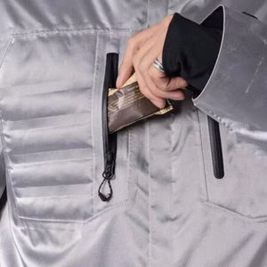 Nouvelle combinaison de ski chauffante unisexe, 100 % imperméable, coupe-vent, grandes tailles, coutures thermosoudées, poches zippées, personnalisable et très demandée - Product Image 3