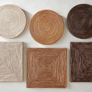 Platos Decorativos de Mimbre Marrón, 100 Piezas, para Decoración de Mesa, Estilo Bohemio, Redondos, Ecológicos, Tamaño Personalizado - Product Image 1