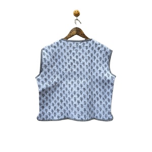 Veste matelassée réversible sans manches en coton imprimé au bloc indien, faite à la main, écologique, pour femme, style bohème chic, doublure en lin confortable - Product Image 6