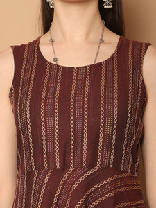 <b>Women</b> Traditional Cotton <b>Kurta</b> Dupatta A-Line Sleeveless Neck Regular Fit Knee-Length Quick Dry Casual Wear India Pakistan Style - Product Image 5