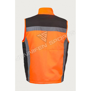 เสื้อกั๊กสำหรับล่าสัตว์ผู้ชายแบบมีซิปเต็มตัว ผลิตตามสั่งพร้อมโลโก้ OEM ผ้าคอร์ดูรอยโพลีเอสเตอร์ 100% หลายสี ทรงเข้ารูป เหมาะสำหรับกิจกรรมกลางแจ้ง - Product Image 3