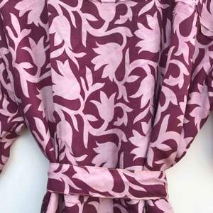 Kimono de Seda Vintage Premium, Estilo Saree, con Parches, Ropa de Estar por Casa y de Playa, Precio al por Mayor - Product Image 6