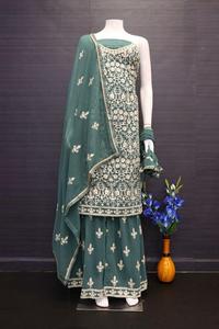 Traje Gharara de Georgette Fox para Fiesta Festiva del Eid para Mujer con Bordado Intenso, Palazzo Elegante y Forro de Santoon Semisellado - Product Image 6