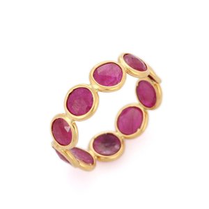 แหวนแต่งงานทองคำ 18K สีเหลืองประดับทับทิมธรรมชาติ ดีไซน์แบบ Eternity Band ปรับขนาดได้ - Product Image 3