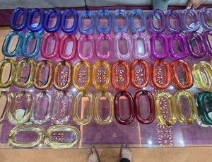 Maillons de chaîne en résine personnalisables pour la décoration intérieure et les décorations murales de Noël, fabrication artisanale, vente en gros par MADIHA ART AND CRAFT - Product Image 6