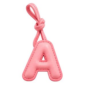 Colgante de Letra Inicial 3D de Cuero PU Personalizado para Bolsos, Venta al por Mayor, Adorno de Letra para Bolsos - Product Image 3