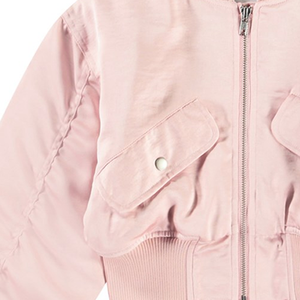 แจ็คเก็ตบอมเบอร์ทรงวาร์ซิตี้แบบยูนิเซ็กส์สำหรับฤดูใบไม้ผลิ  โลโก้ด้านหน้า  กันลม กันน้ำ  สไตล์ชิคสตรีทแวร์ สำหรับชุดแฟชั่นตามเทรนด์ประจำฤดูกาล - Product Image 2