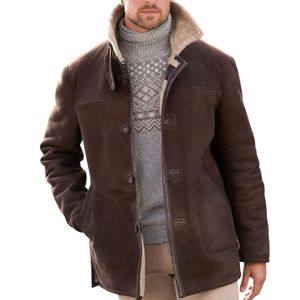 El abrigo de piel de oveja para hombre es un abrigo de cuero de estilo largo y doble botonadura con capucha y forro grueso de piel de oveja. - Product Image 2