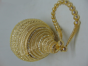 Bolso de noche de diseño personalizado al por mayor, con malla metálica brillante para ocasiones especiales, correa de cadena y cierre magnético. - Product Image 2