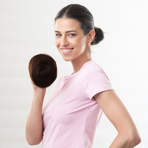 Extension de cheveux brun foncé en chignon indien vierge (cheveux humains naturels) – Chignon instantané type scrunchie double épaisseur pour femmes - Product Image 2