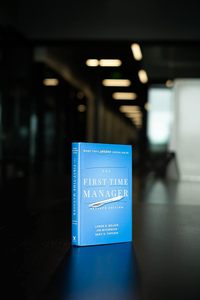 Le gestionnaire débutant, par Jim McCormick, livre broché best-seller pour adultes - Product Image 4