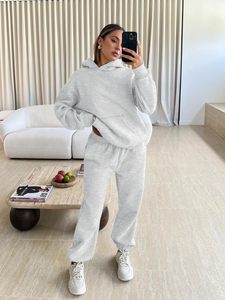 Ensemble de survêtement décontracté deux pièces pour femme, avec capuche, écologique, uni, coupe oversize, avec logo, pour l'entraînement et le jogging - Product Image 5