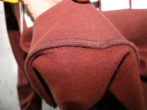 Sudadera LUTHERAN BROWN con cuello alto, 100% BLANCA, con apliques bordados, cuello ancho, CLUSH SPORTS - Product Image 5