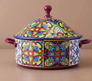Vibrant Multicolor Enamel Casserole Hotpot Designer Printed Hot Pot Serving Dish with Lid Food Warmer Decorative Pot Wholesale - Product Image 1