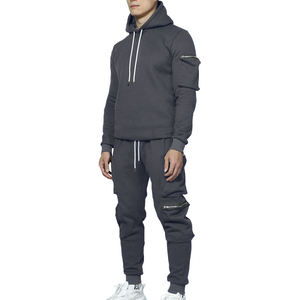 Conjunto Deportivo Personalizado para Hombre en Todos los Colores, Hecho de Poliéster, Chaqueta y Pantalón de Alta Calidad para Fitness - Product Image 5