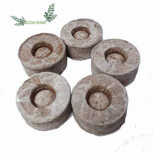 Sustainable Coconut Coir Pellet Size D35mm D42mm - High Quality Coco Peat Nursery Pellets Bulk Available From Eco2go Vietnam - Product Image 3