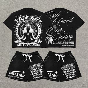 Ensemble t-shirt et short pour homme, noir imprimé, style streetwear, vêtements d'été, polyester respirant, col rond - Product Image 3