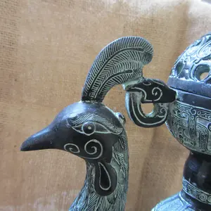 Quemador de Incienso Decorativo de Lujo para Aromaterapia, para Virutas de Oud y Presentación Interior Premium - Product Image 5