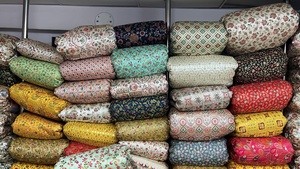 Tela Jacquard Transpirable de Alta Calidad con Bordado Floral - Para Vestidos de Fiesta, Accesorios para Niñas y Mujeres HONEY - Product Image 5