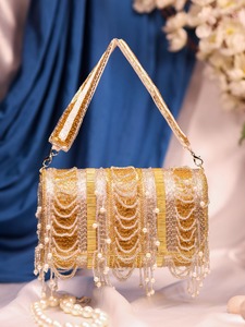 OEM Custom Women Luxury Evening Clutch Bag with Resin Pearl Half Moon Design Chain Strap for Wedding Parties - Product Image 4
