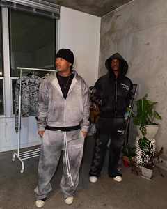 Ensemble sweat à capuche surdimensionné personnalisé avec strass et pantalon de survêtement taille haute vintage ample à jambes larges, ensemble de survêtement orné de strass - Product Image 5