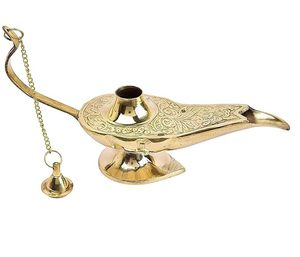 Lampe magique Aladdin en laiton, objet décoratif traditionnel, lampe du génie pour la décoration de la maison, décoration de Diwali et cadeau - Product Image 2