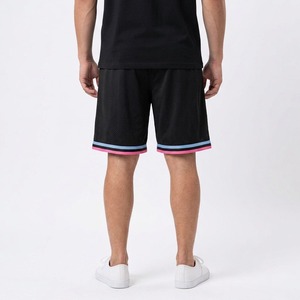 Pantalones Cortos de Baloncesto Personalizados al por Mayor de Alta Calidad con Estampado por Transferencia de Calor, para Hombre y Mujer, de Doble Malla, Transpirables y Anti-UV - Product Image 2