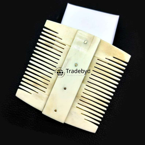 Peine de Pelo de Hueso Premium Tradebyd, Accesorio Natural Hecho a Mano para el Cuidado del Cabello, Herramienta Suave para Desenredar y Peinar - Product Image 3