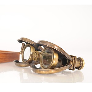 Folding Binocular in <b>wood</b> <b>box</b> - Product Image 2