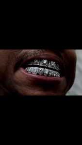 Grillz personnalisés en diamant VVS cultivé en laboratoire, en argent sterling 925 et or 10 carats, entièrement sertis de diamants ronds, testés et approuvés, prix d'usine en gros - Product Image 6
