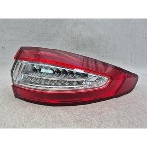 Feu arrière droit Mondeo (côté droit) d'occasion OEM CD391RCL4DRH - Product Image 1