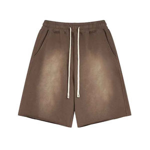 Shorts de hombre con lavado ácido estilo streetwear, diseñados para uso diario urbano y con estilo. - Product Image 3