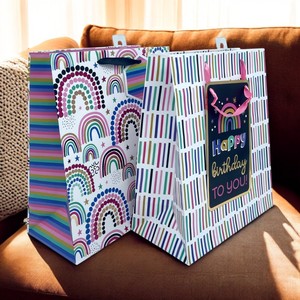 Intbox thân thiện với môi túi giấy nhiều lớp với tay cầm lấp lánh hiện đại Thiết kế đơn giản tất cả các dịp quà tặng bọc sản phẩm giấy tráng - Product Image 1