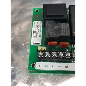 Controlador de Temperatura Watlow 147E-1601-3100 - Equipo y Piezas de Semiconductores de Confianza de Marca Global - Product Image 1