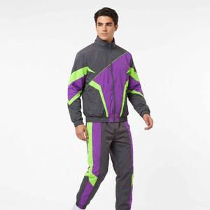 Pantalons en nylon personnalisés, logo personnalisé, streetwear en gros, coupe-vent graphique, survêtement streetwear, marque à label privé - Product Image 3